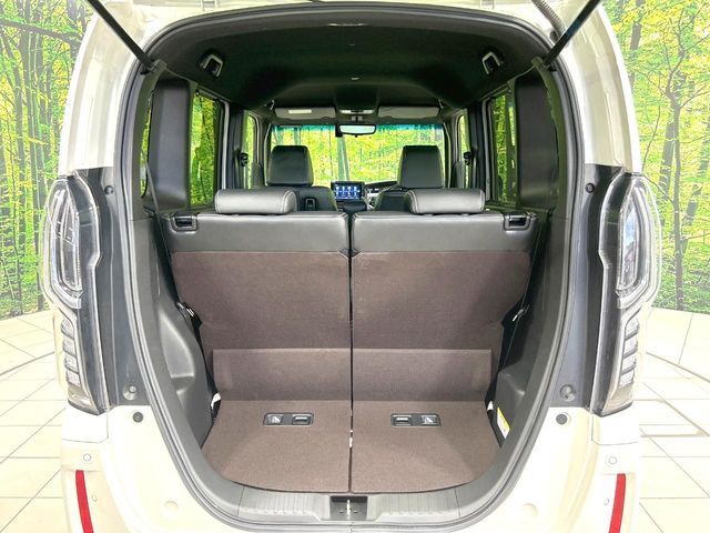 HONDA N BOX CUSTOM 2017