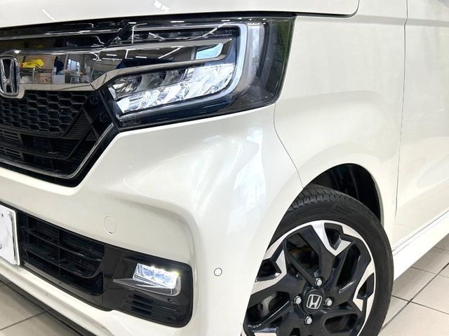 HONDA N BOX CUSTOM 2017