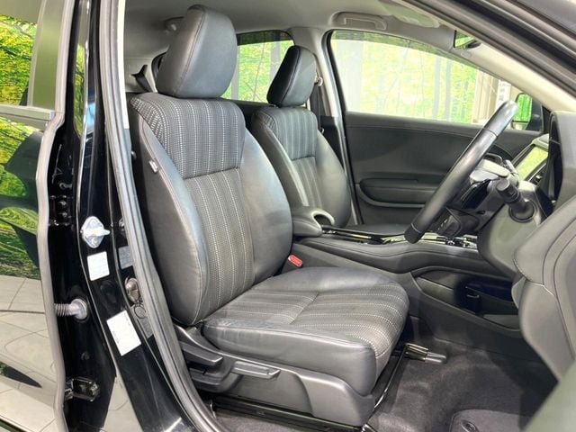 HONDA VEZEL HYBRID 2016