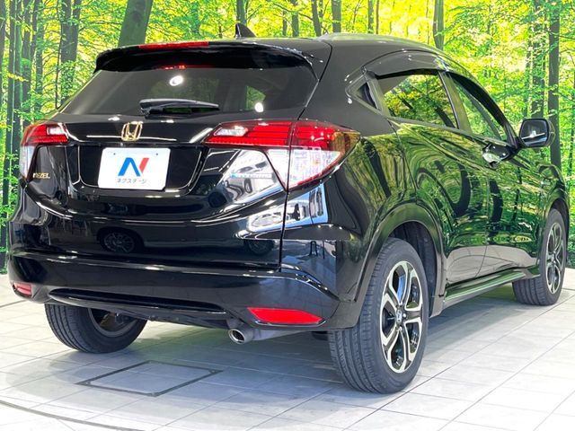 HONDA VEZEL HYBRID 2016