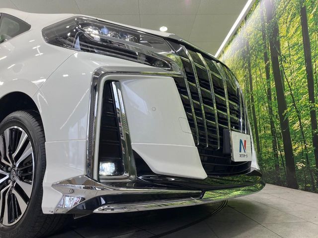 TOYOTA ALPHARD 4WD 2022