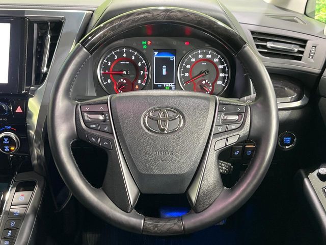 TOYOTA ALPHARD 4WD 2022