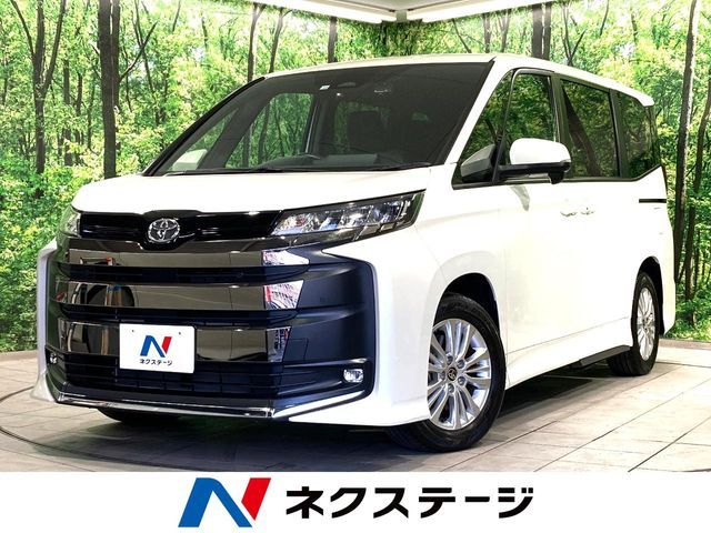 TOYOTA NOAH 2022