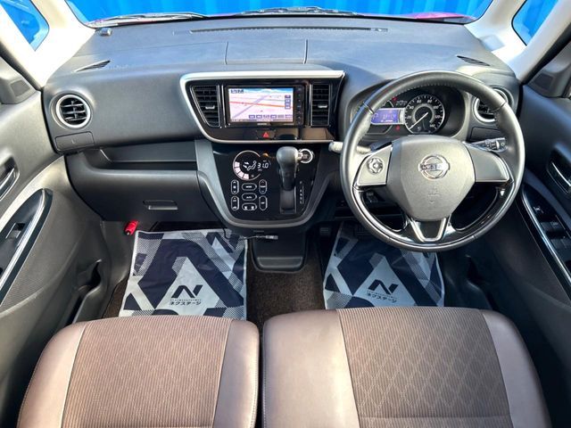 NISSAN DAYZ ROOX 4WD 2017