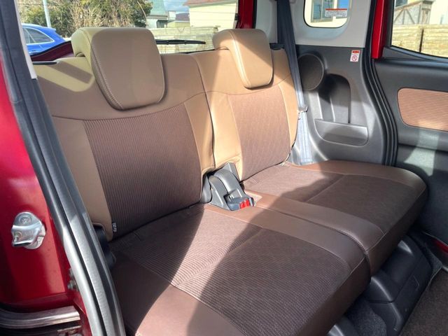 NISSAN DAYZ ROOX 4WD 2017