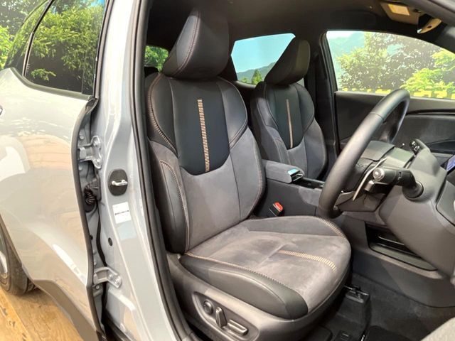 TOYOTA LEXUS LBX 2024