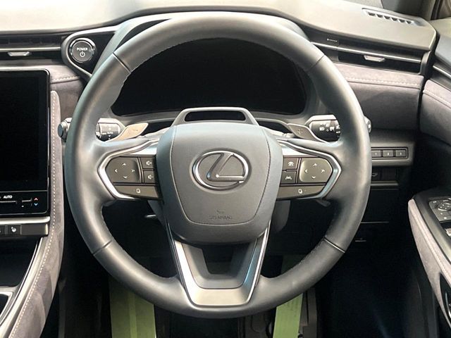 TOYOTA LEXUS LBX 2024