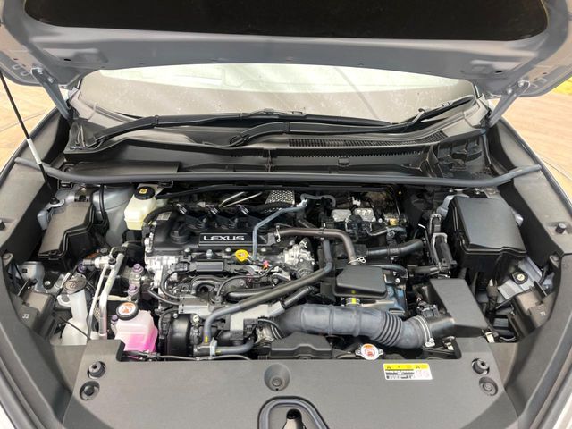 TOYOTA LEXUS LBX 2024