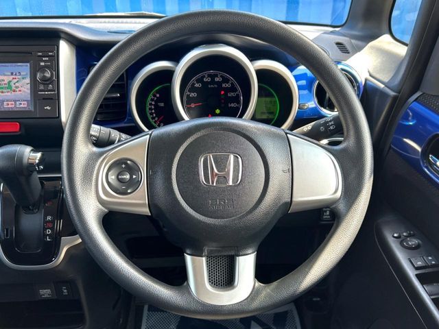 HONDA N BOX 4WD 2015