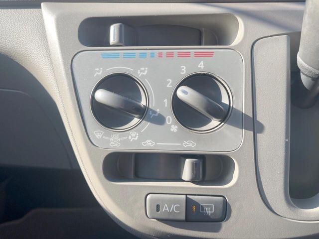 TOYOTA PIXIS EPOCH 2014