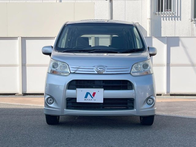 DAIHATSU MOVE CUSTOM 2011