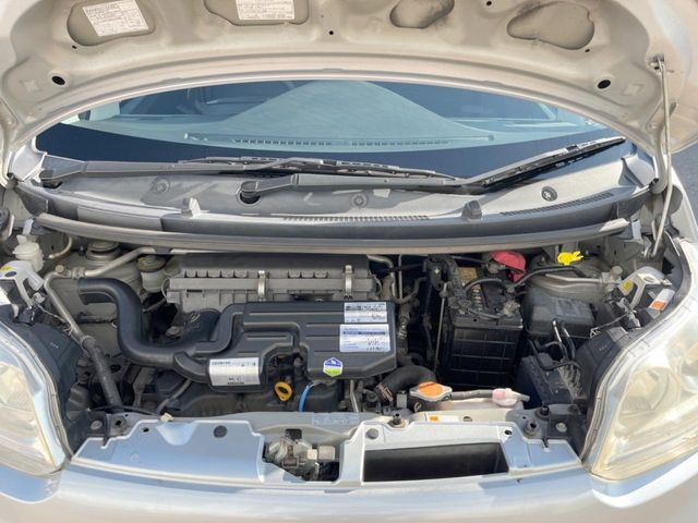 DAIHATSU MOVE CUSTOM 2011