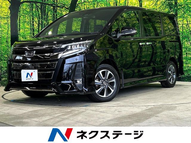 TOYOTA NOAH 2018
