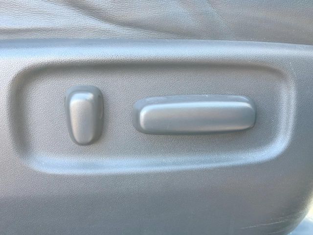 TOYOTA ESTIMA  4WD 2014