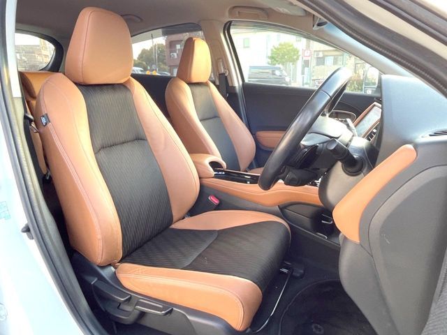 HONDA VEZEL HYBRID 2020