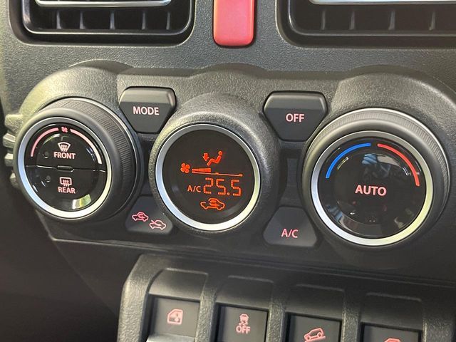 SUZUKI JIMNY NOMADE 2025