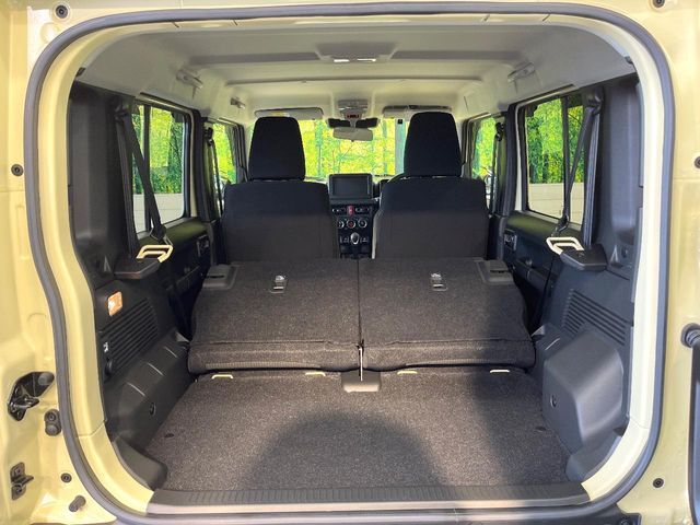 SUZUKI JIMNY NOMADE 2025