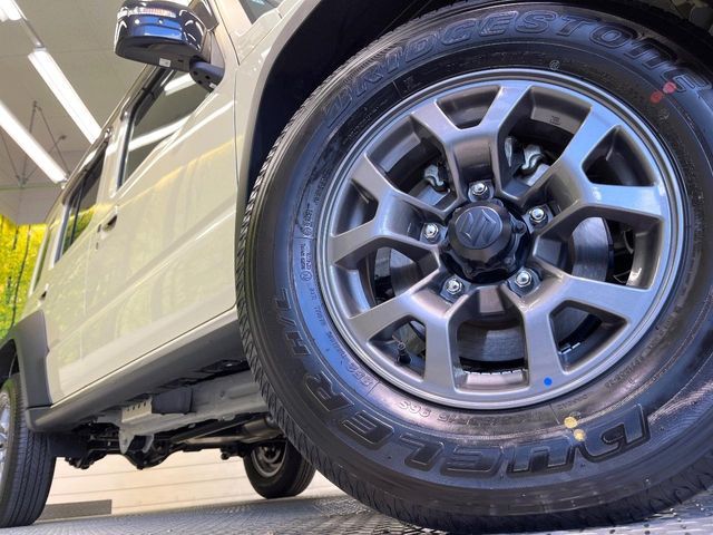 SUZUKI JIMNY NOMADE 2025