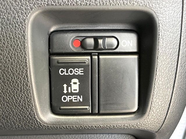 HONDA N BOX CUSTOM 2012