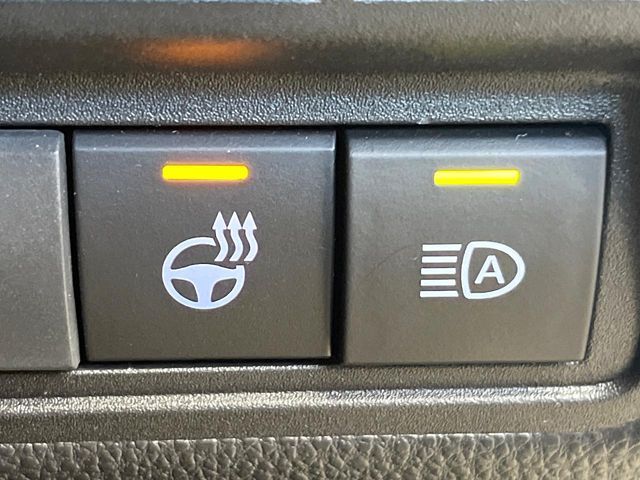 TOYOTA YARIS CROSS HYBRID 2023