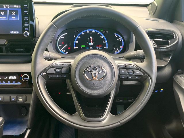 TOYOTA YARIS CROSS HYBRID 2023