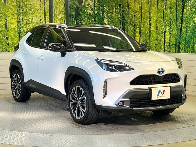 TOYOTA YARIS CROSS HYBRID 2023