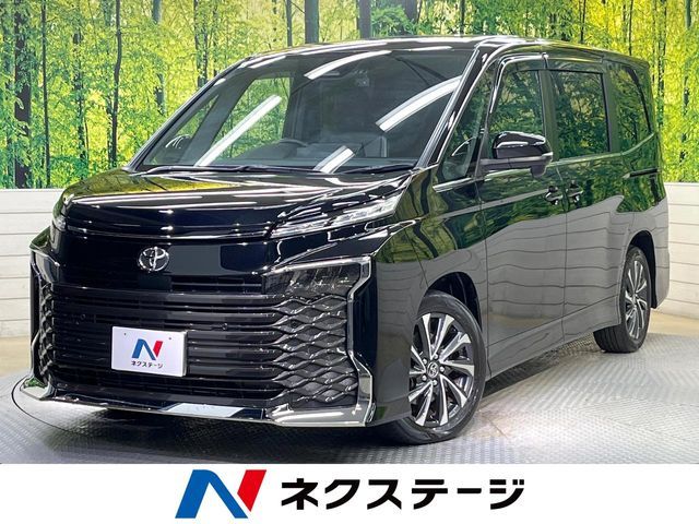 TOYOTA VOXY 2024 