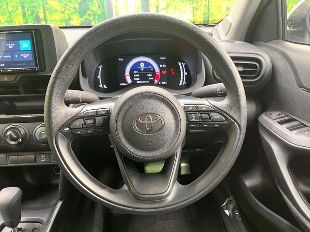 TOYOTA YARIS CROSS 2025