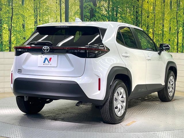 TOYOTA YARIS CROSS 2025