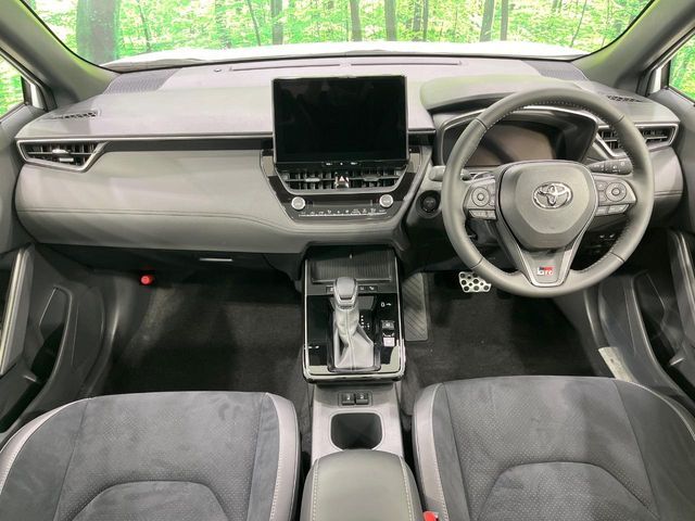 TOYOTA COROLLA CROSS HYBRID 2025