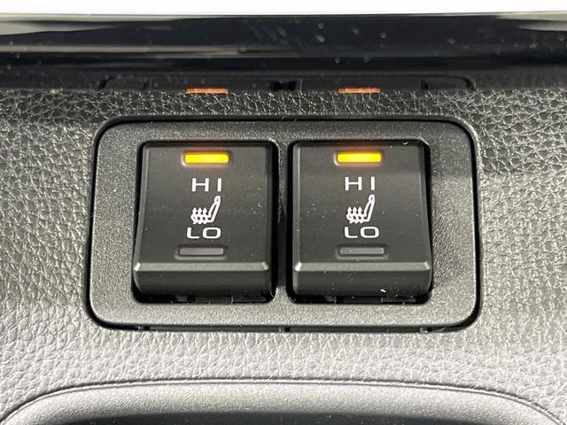 TOYOTA COROLLA CROSS HYBRID 2025