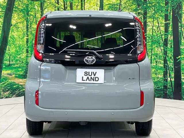TOYOTA SIENTA HYBRID 2025