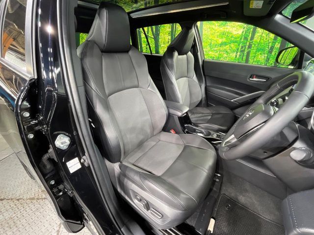 TOYOTA COROLLA CROSS HYBRID 2025