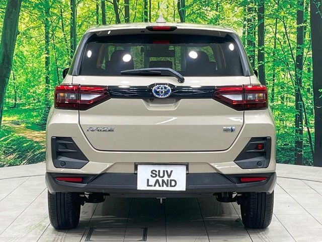 TOYOTA RAIZE HYBRID 2022