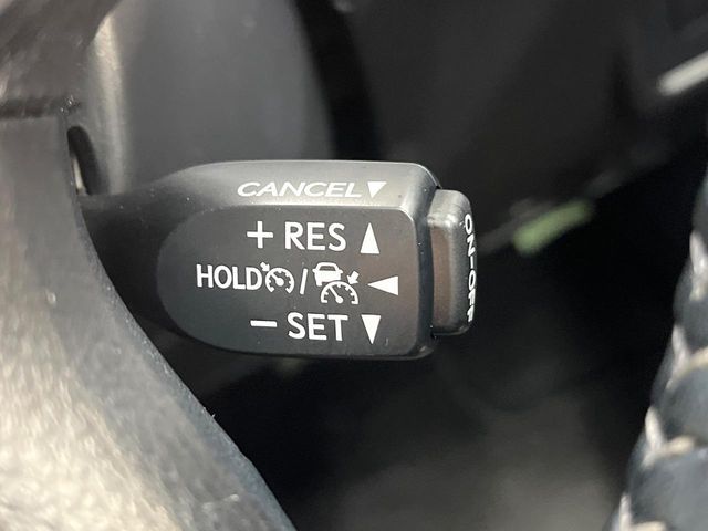 TOYOTA LANDCRUISER PRADO 2023