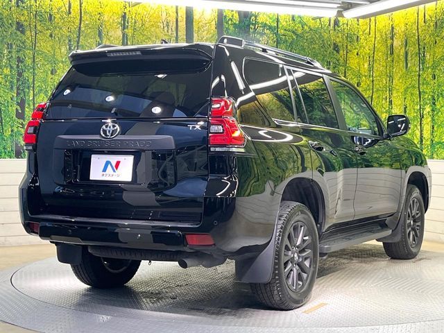 TOYOTA LANDCRUISER PRADO 2023