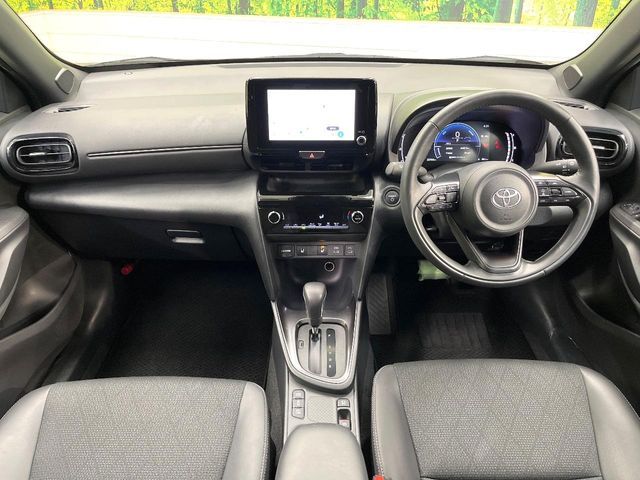 TOYOTA YARIS CROSS HYBRID 2025