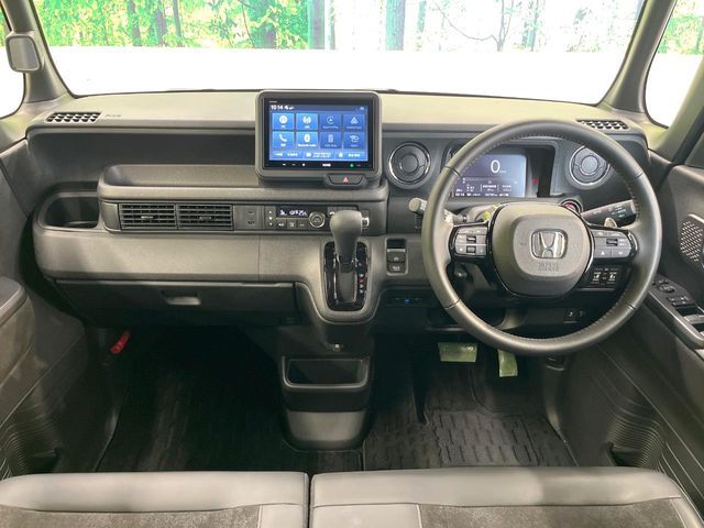 HONDA N BOX CUSTOM 2024