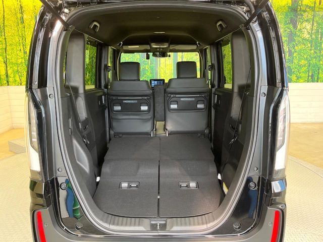 HONDA N BOX CUSTOM 2024