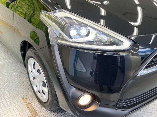 TOYOTA SIENTA 2017