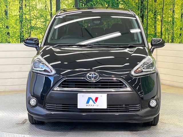 TOYOTA SIENTA 2017