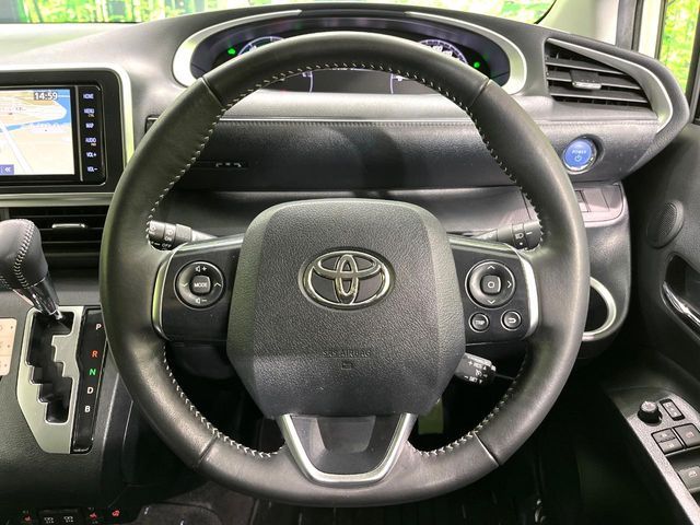 TOYOTA SIENTA HYBRID 2021
