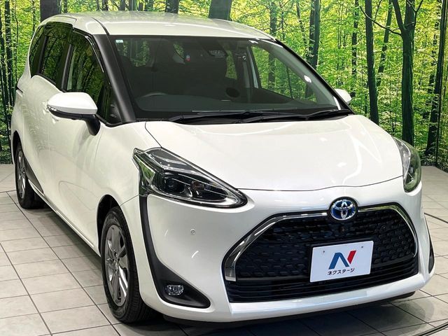 TOYOTA SIENTA HYBRID 2021