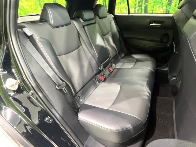 TOYOTA COROLLA CROSS HYBRID 2025