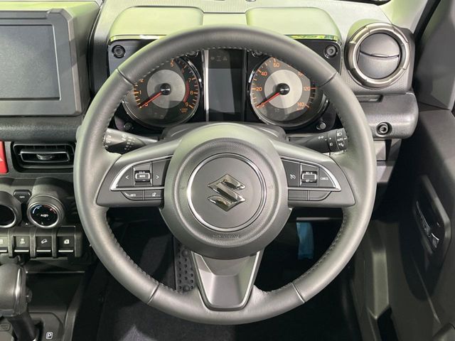 SUZUKI JIMNY 4WD 2025