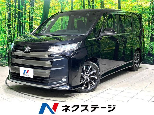 TOYOTA NOAH 2022