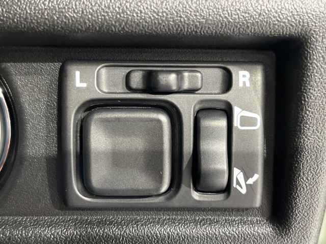 SUZUKI JIMNY NOMADE 2025