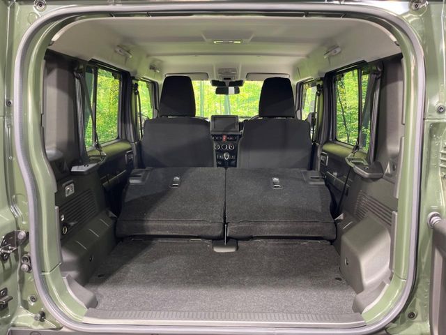 SUZUKI JIMNY NOMADE 2025