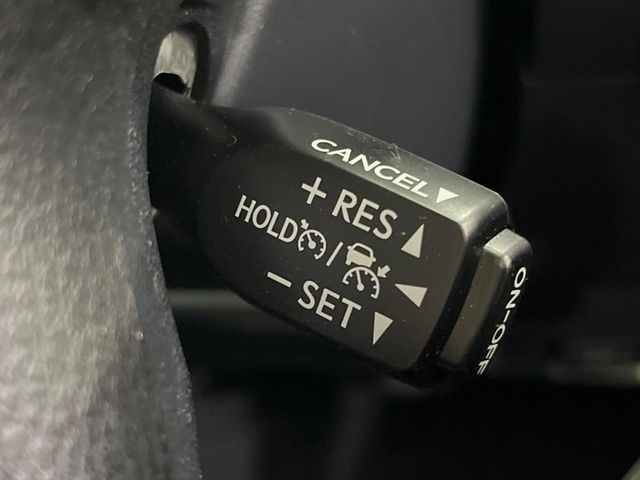 TOYOTA LANDCRUISER PRADO 2022