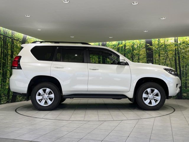 TOYOTA LANDCRUISER PRADO 2022